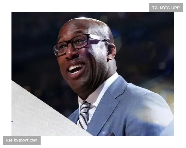 迈克·布朗称大桥攻防转换速度惊人 影响力远超数据表现